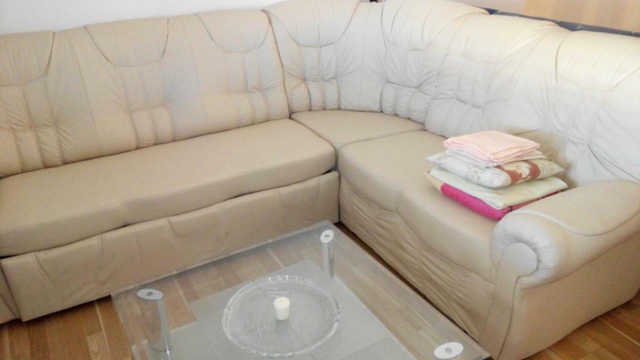 Ivica Apartments Пунат Екстериор снимка